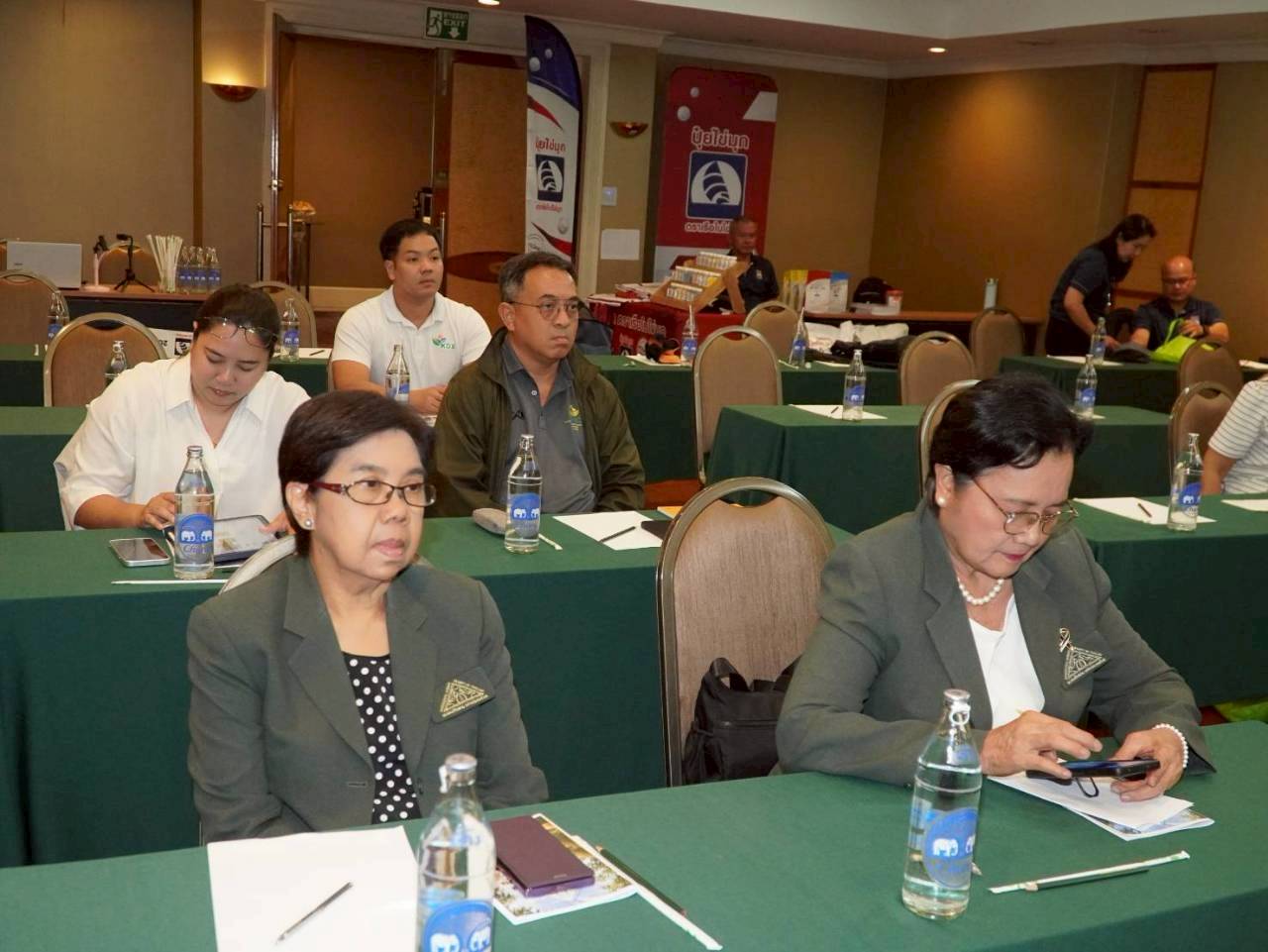 IMAGE - 8071